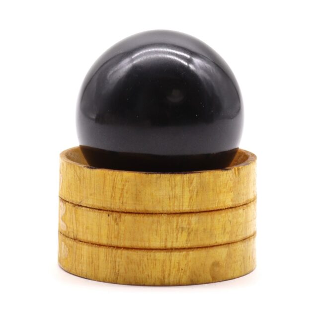 Edelsteinkugel 40 mm – Turmalin mit Ständer