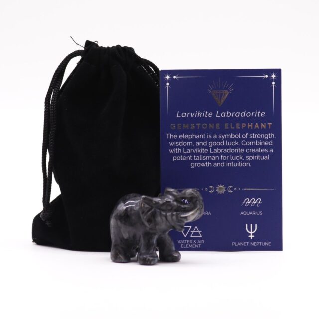 Glückselefant aus Edelstein – Larvikit Labradorit 50x35x25mm
