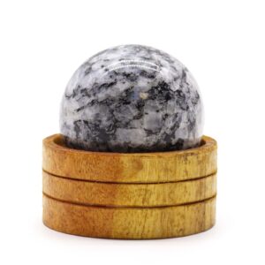 Edelsteinkugel 50 mm – Indischer Mondstein mit Ständer