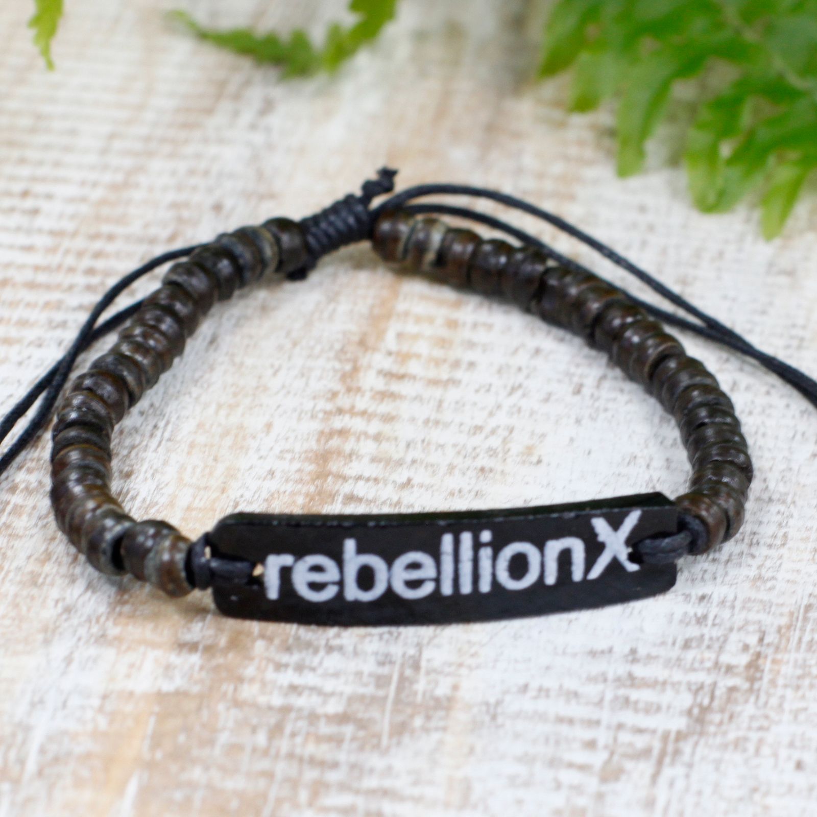 Coco Slogan Armreif – Rebellion X – Bild 3
