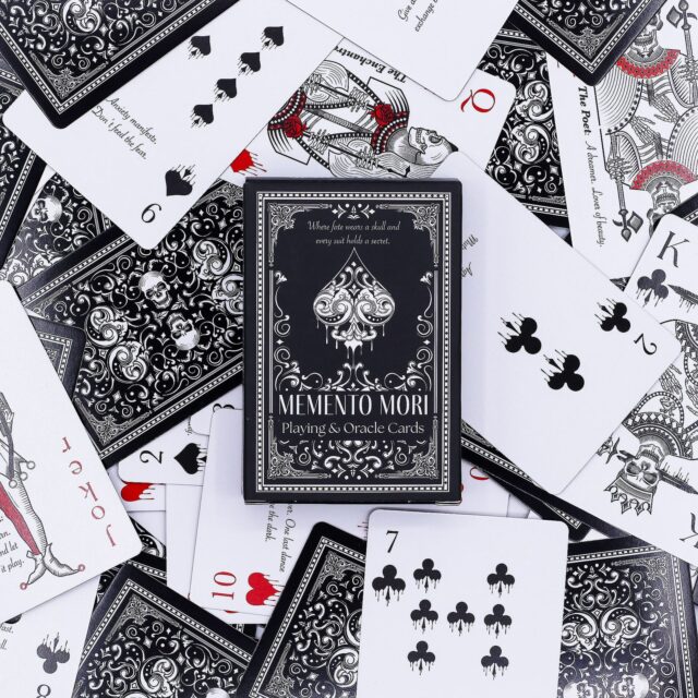 Memento Mori – Gothic-Spiel- und Orakelkarten