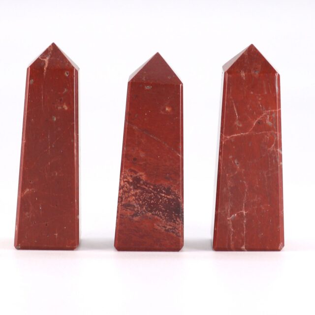 Edelsteinobelisk ca. 5 cm – Roter Jaspis