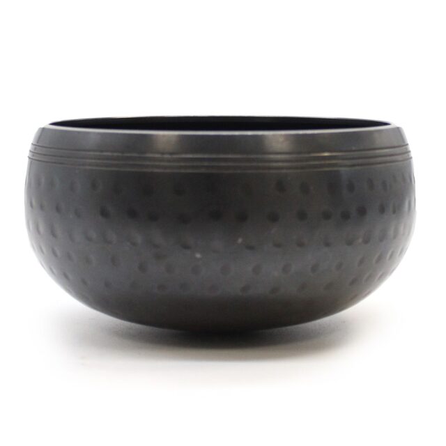 Klein Schwarz Beaten Schale – 14 cm
