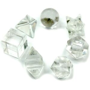 Edelsteinsets – geometrisches Muster sieben Stück Kristall Set