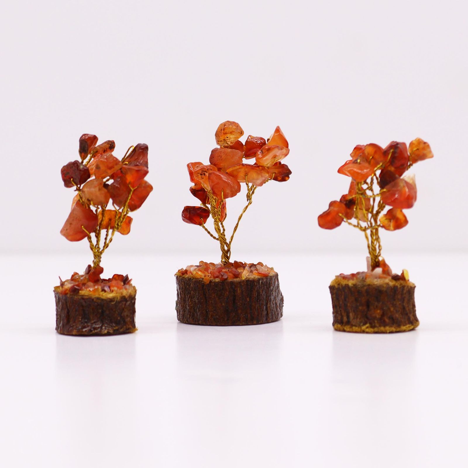 Mini-Edelsteinbaum mit Holzsockel – Karneol (15 Steine) – Bild 5