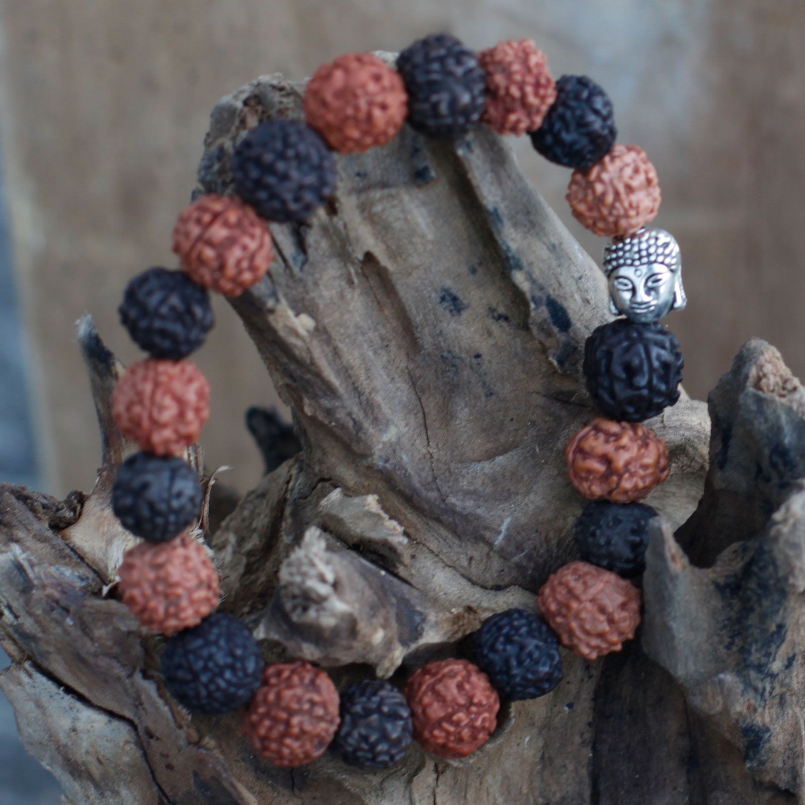 Rudraksha Buddha Armreif Mala – Mix – Bild 3