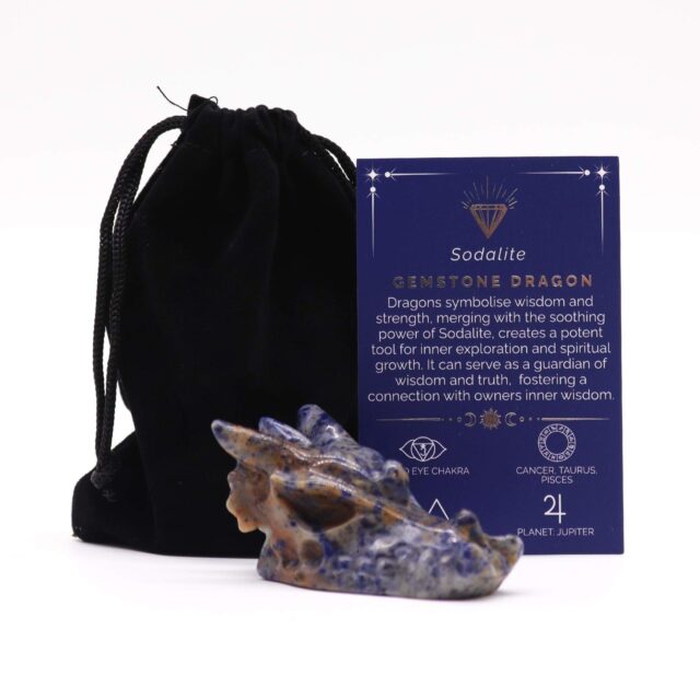 Großer Drachenkopf aus Edelstein – Sodalith 60x30x35mm