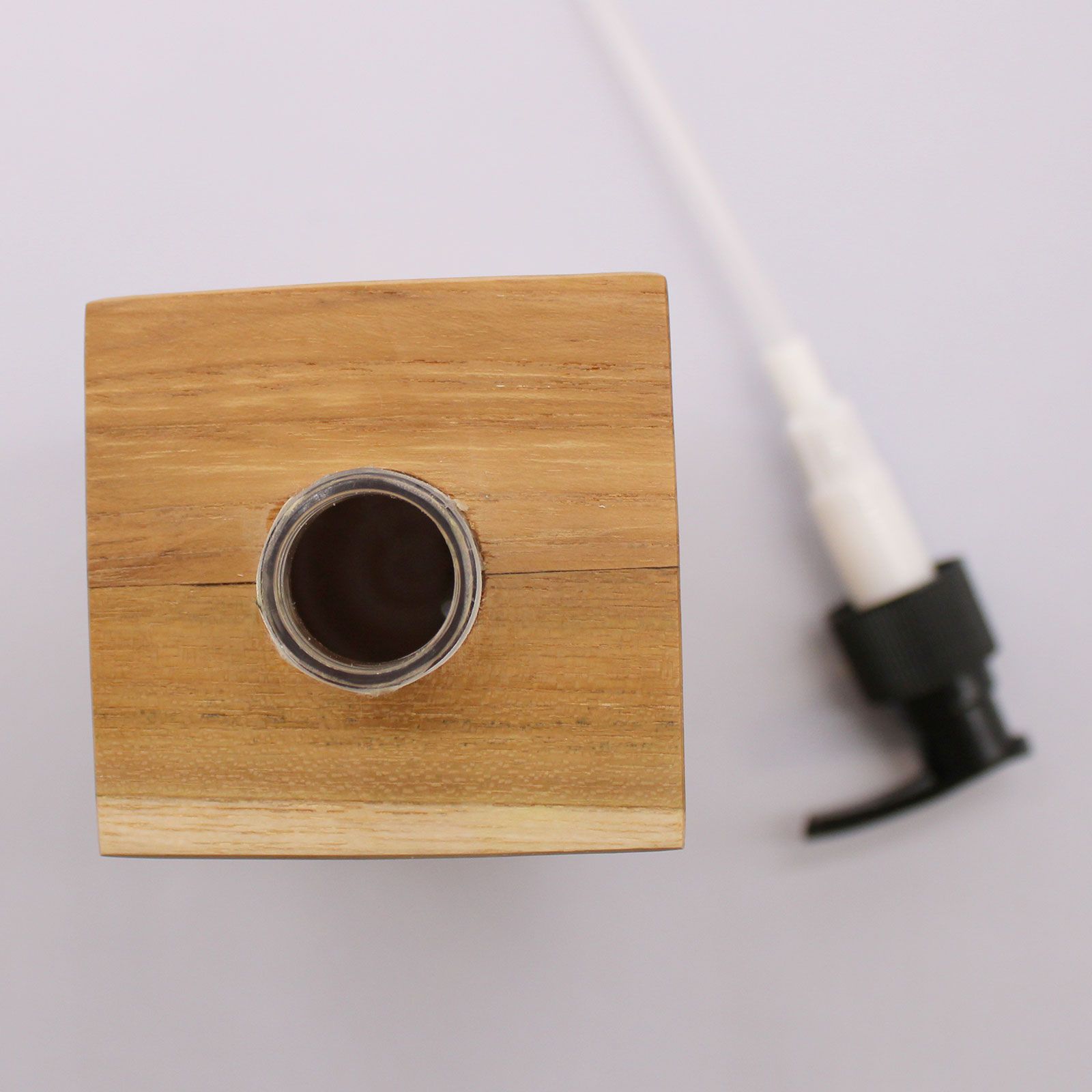 Seifenzubehör – Natur Teakwood Seifenspender – Quadratisch – Bild 9