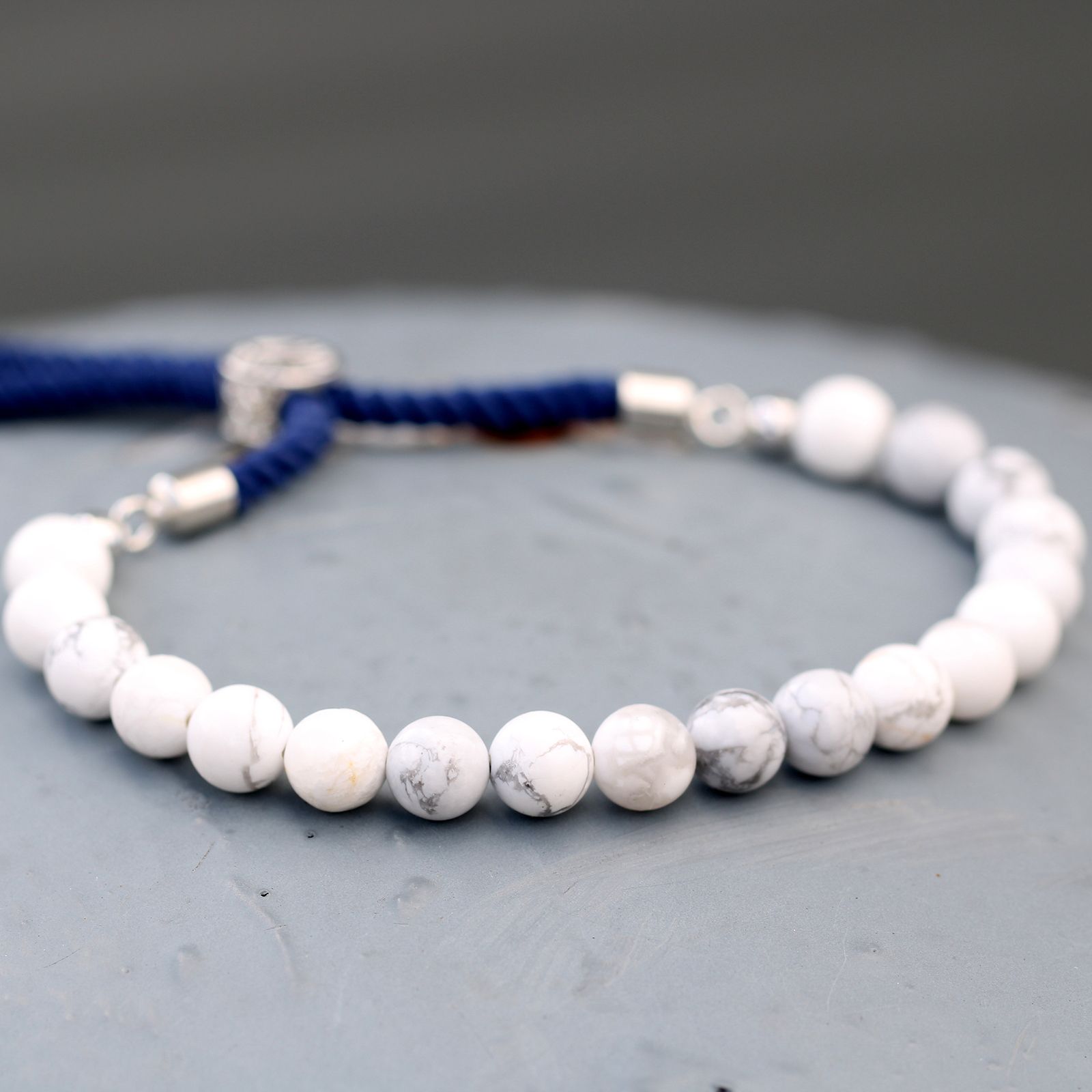 Armband – Weiß Howlite – Bild 4