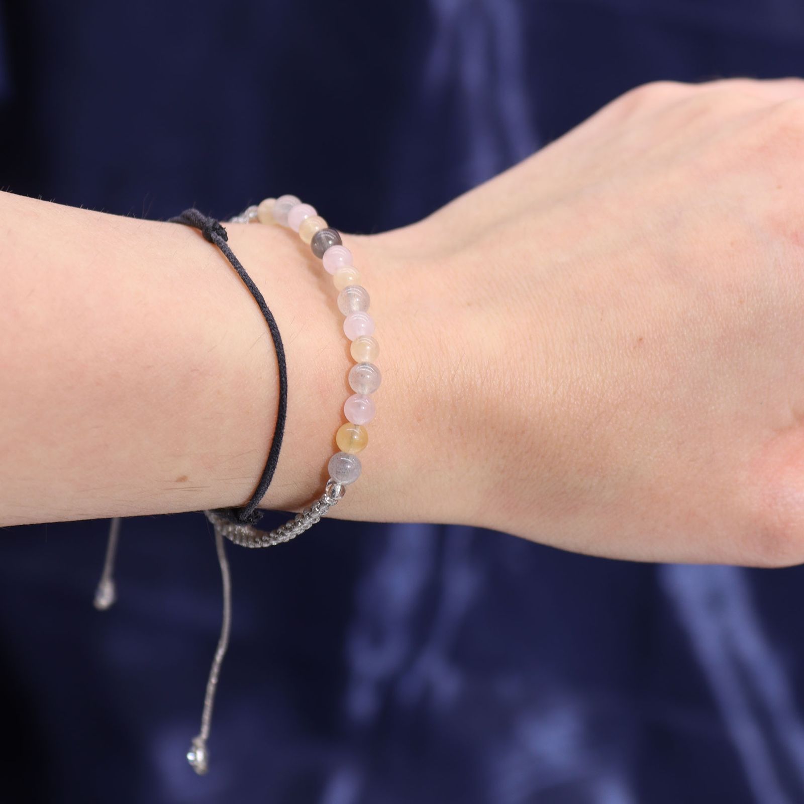 Sternzeichen-Kristallkerze mit Edelsteinarmband – Zwillinge – Bild 2