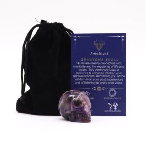 Kleiner Totenkopf aus Edelstein – Amethyst – 40x30x28 mm