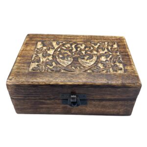 Holzbox für Erinnerungsstücke – mittel 15 × 10 × 6 cm – Lebensbaum